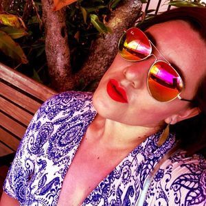 Meet your Posher, Elisa